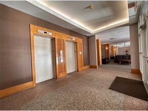 30 Chelsea St in Everett, MA - Building Photo - Building Photo