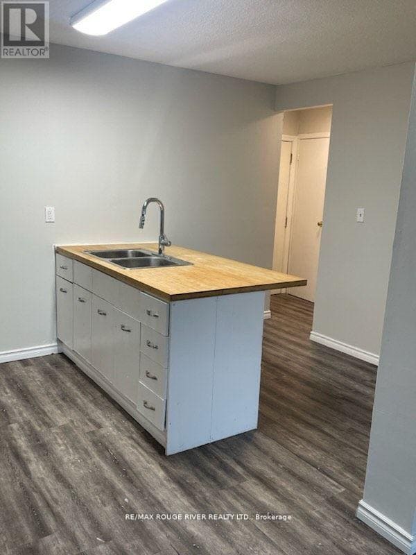 14 Frank St in Bowmanville, ON - Building Photo - Building Photo