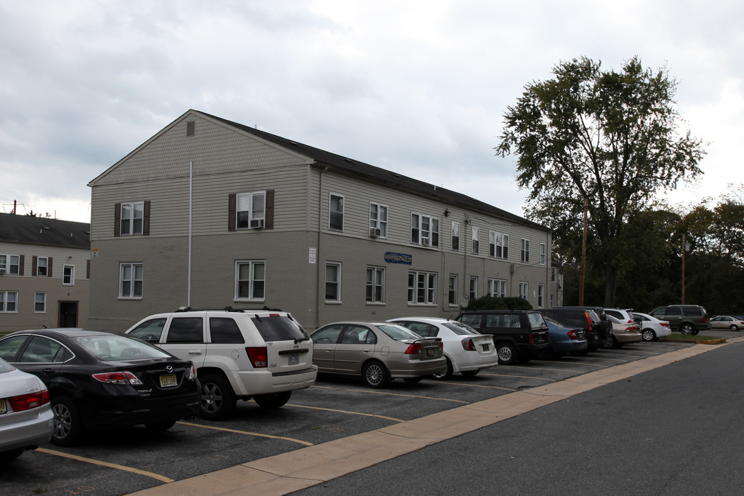 Ivy Hall Apartments in Newark, DE - Foto de edificio