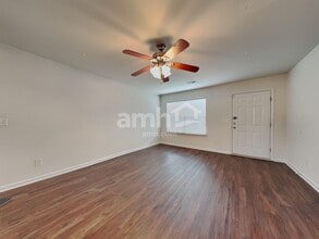 4984 Mount Hope Dr in Winston-Salem, NC - Building Photo - Building Photo