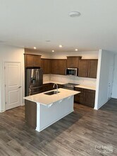 16122 Leading St in Charlotte, NC - Building Photo - Building Photo