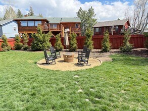 2194 Shasta Ct in South Lake Tahoe, CA - Building Photo - Building Photo