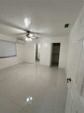 5545 E 6th Ave in Hialeah, FL - Building Photo - Building Photo