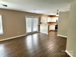 8708 Laurel Run Dr in Charlotte, NC - Building Photo - Building Photo