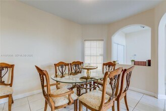 11264 NW 54th Terrace in Doral, FL - Building Photo - Building Photo