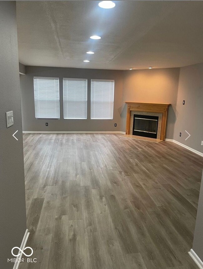 8325 Burket Way in Indianapolis, IN - Building Photo - Building Photo