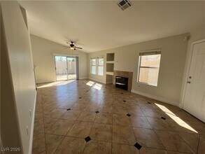 7987 Lone Jogger in Las Vegas, NV - Building Photo - Building Photo