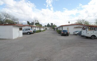 4240-4246 E Pima St in Tucson, AZ - Building Photo