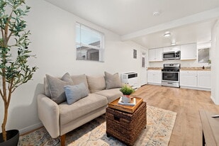 4510 48th St, Unit 1BR in San Diego, CA - Building Photo