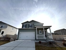 7302 Arkansas St in Frederick, CO - Building Photo