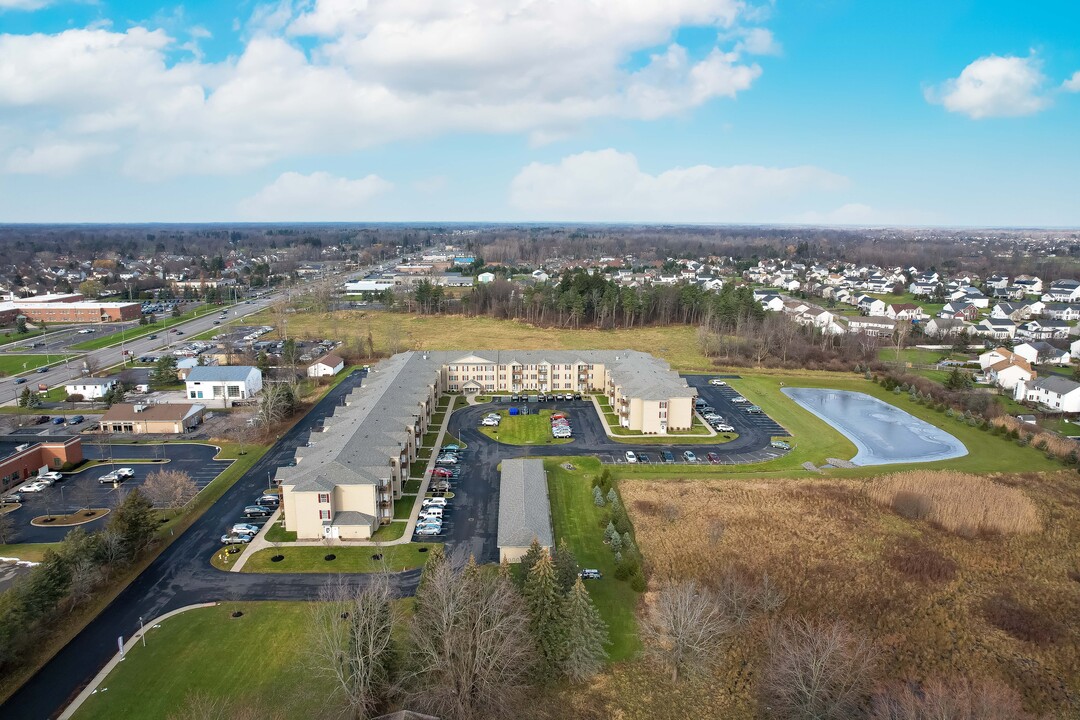 Transit Pointe Senior Apartments in East Amherst, NY - Building Photo