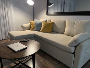 1030 Green Pine Blvd in West Palm Beach, FL - Building Photo - Building Photo