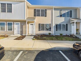 1420 Circle Dr in Harrisonburg, VA - Building Photo