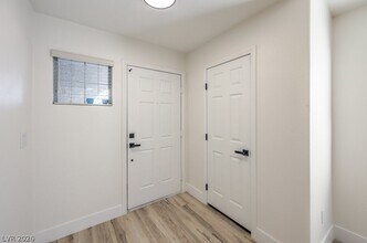 3227 Velvet Rose St in Las Vegas, NV - Building Photo - Building Photo