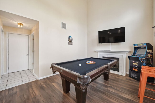 4609 Metcalf Ct, Unit SI ID1285037P in Plainfield, IL - Foto de edificio - Building Photo