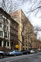 160 W 77th St in New York, NY - Foto de edificio - Building Photo