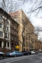 160 W 77th St in New York, NY - Building Photo - Building Photo