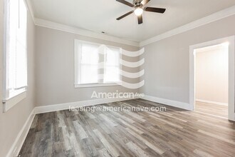 16 Ames St in Seneca, SC - Foto de edificio - Building Photo