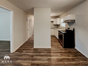 6100 Shadow Glen Ct SW in Covington, GA - Foto de edificio - Building Photo