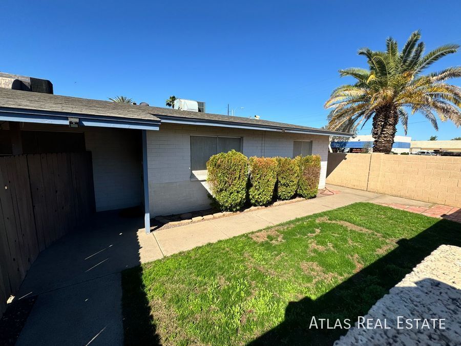 1861 E University Dr in Tempe, AZ - Building Photo