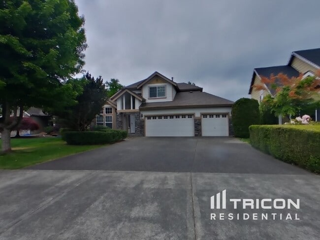 property at 9214 181st Ave E