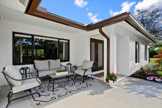 16748 Fox Trail Ln in Loxahatchee, FL - Building Photo - Building Photo