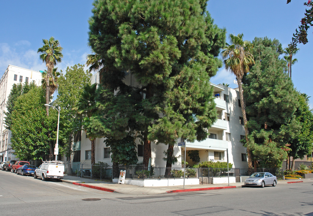 The Harte Apartments in Los Angeles, CA - Foto de edificio