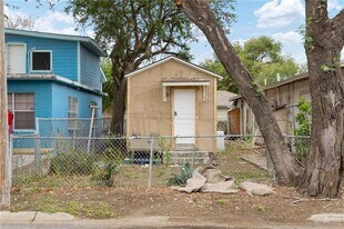 11 N 20th St in McAllen, TX - Building Photo
