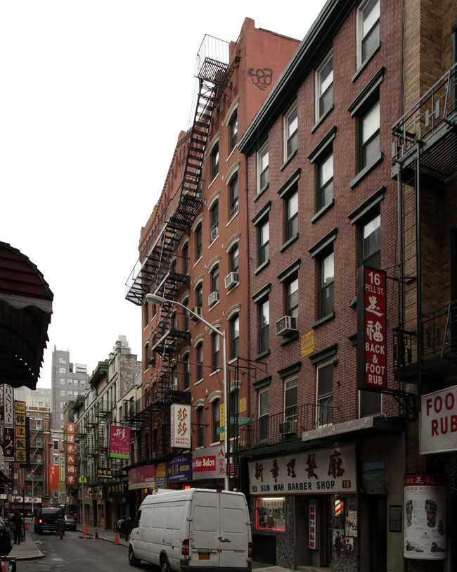 20-22 Pell St in New York, NY - Foto de edificio - Building Photo