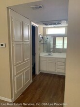 2206 Nueces St-Unit -#209 in Austin, TX - Building Photo - Building Photo