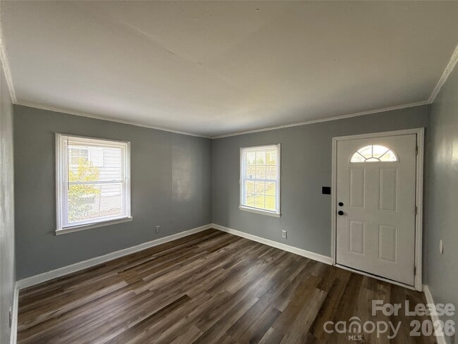 3115 Seymour Dr in Charlotte, NC - Building Photo - Building Photo