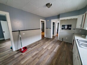 59 Arbutus St in Rochester, NY - Building Photo - Building Photo