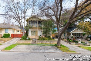 636 Patterson Ave in San Antonio, TX - Foto de edificio - Building Photo