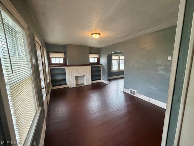 578 Hoye Ave in Akron, OH - Foto de edificio - Building Photo