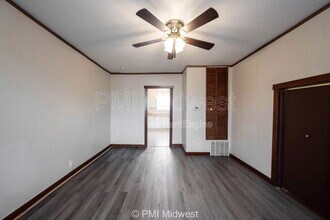 411.5 S East St in Lebanon, IN - Foto de edificio - Building Photo