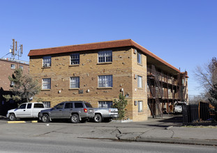 Autumn Ridge Apartments in Denver, CO - Foto de edificio - Building Photo