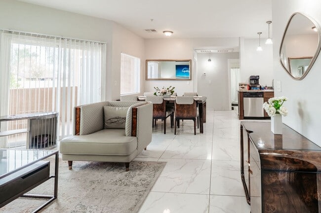 Desert View Apartments in Tolleson, AZ - Building Photo - Building Photo