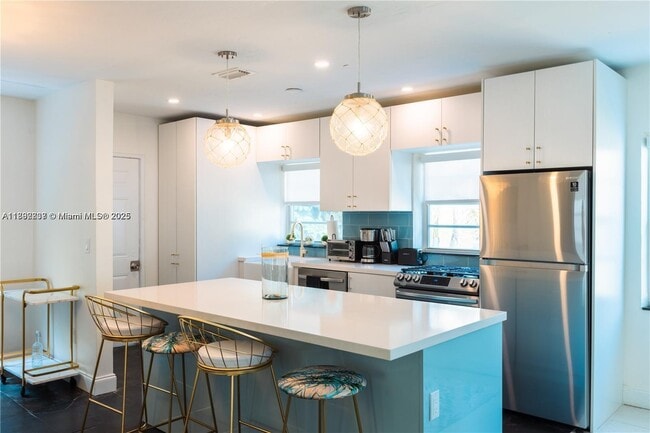 426 NE 26th St in Miami, FL - Building Photo - Building Photo