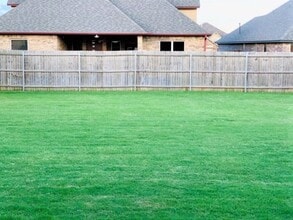 3036 NW 191st Terrace in Edmond, OK - Building Photo - Building Photo