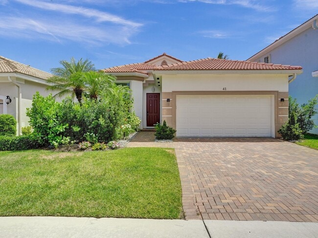 property at 41 Country Lake Cir