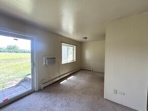 827 College Blvd in Addison, IL - Building Photo - Building Photo