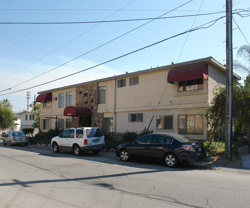 4764 Forman in Toluca Lake, CA - Building Photo