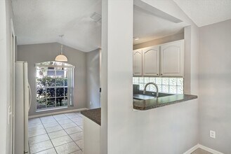 1033 Lake Davenport Blvd in Davenport, FL - Building Photo - Building Photo