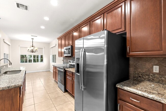 6809 Osage Cir in West Palm Beach, FL - Building Photo - Building Photo