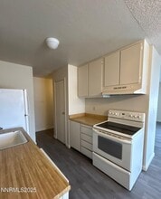 4604 Neil Rd in Reno, NV - Building Photo - Building Photo