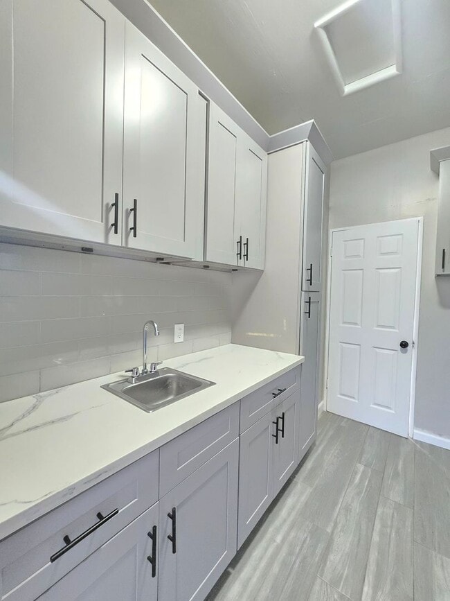 44309 Date Ave in Lancaster, CA - Building Photo - Building Photo