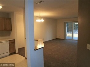 1232 Spruce Ct in New Richmond, WI - Building Photo - Building Photo
