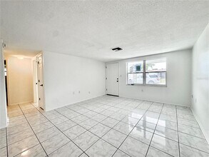 7235 Potomac Dr in Port Richey, FL - Building Photo - Building Photo