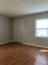 741 E Mithoff St in Columbus, OH - Foto de edificio - Building Photo