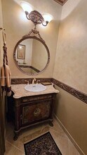 16102 Emerald Estates Dr in Weston, FL - Building Photo - Building Photo